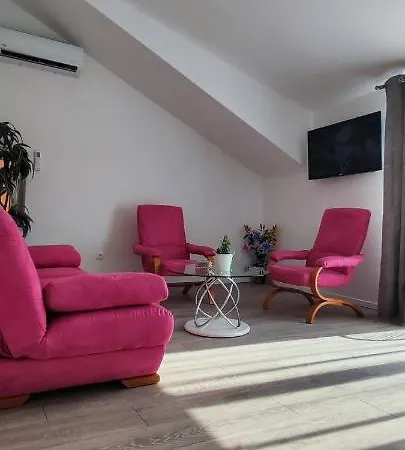 Leona Apartmán Kaštela